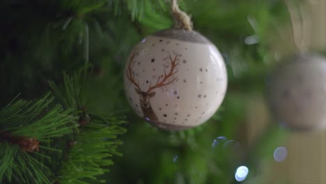 Christmas-decoration,-decorative-Christmas-tree-ball,-the-ball-with-fagot-design,-Christmas-pine