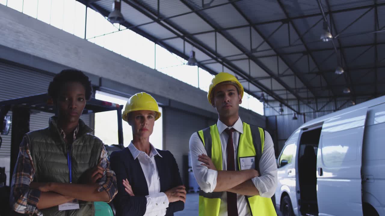 Portrait of diverse group of warehouse staff 4k