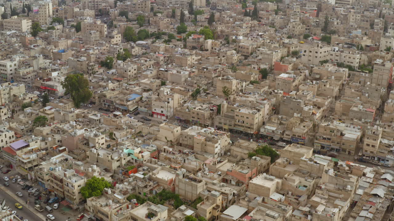 Ripresa aerea con drone su Amman - Giordania, giugno 2019
