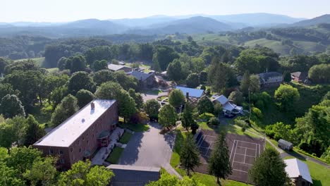 aerial push in oak hill academy in mouth of wilson virginia