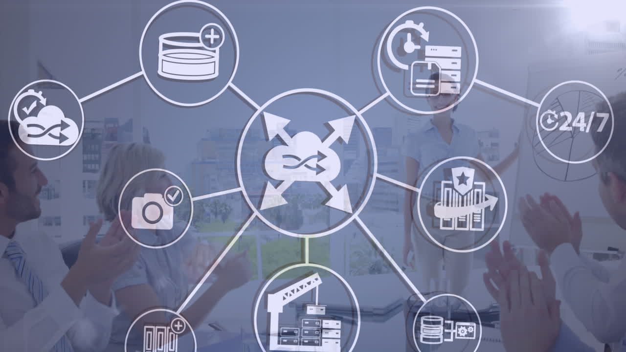 animación de la nube, conexiones con iconos y procesamiento de datos sobre personas de negocios