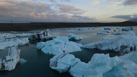 Islandia-Jokulsarlon-Laguna-Glaciar-Abejón-Aéreo-.mp4