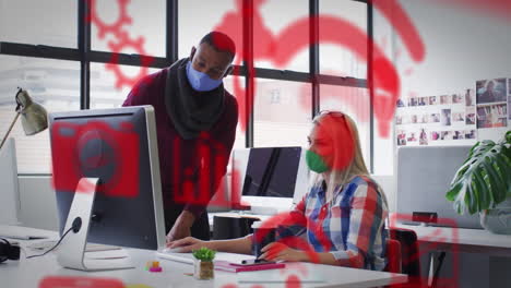 animación de iconos de los medios sobre diversas personas de negocios que usan máscaras faciales y usan computadora