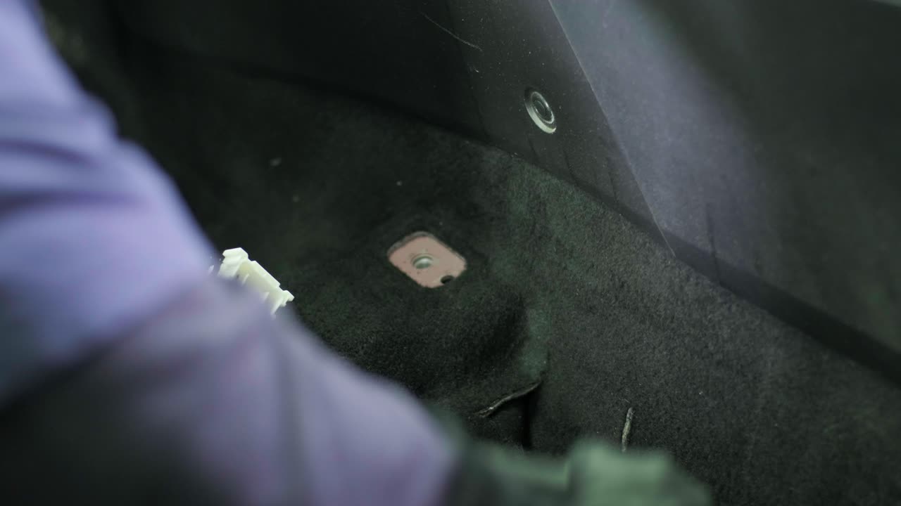 전문적인 자동차 청소. 샤워. 인테리어 세부 사항. 자동차 인테리어를 건조 청소 및 세부 사항; 깊은 좌석 청소; 자동차 세탁에서 거품을 는; 먼지에서 자동차 패널을 청소하는; 진공청소기