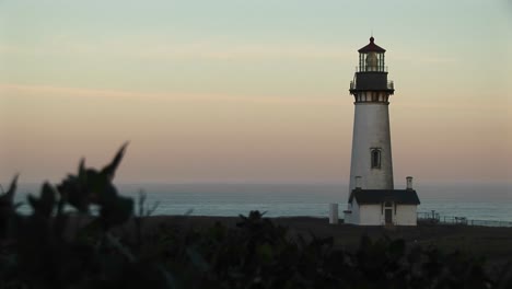 Wide-Shot-Of-A-Pastel-Sky-And-A-Pictureperfect-Lighthouse