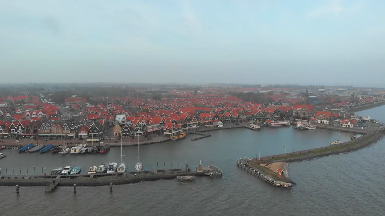 네덜란드 포트 근접 촬영에서 volendam 어부의 보트 포트