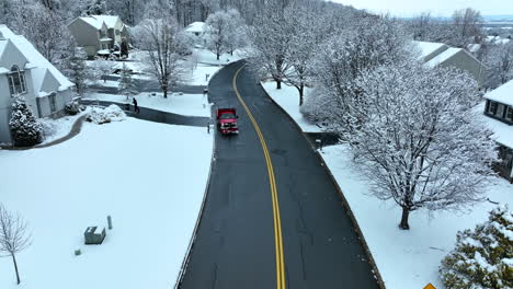 Vorstadthäuser-In-Den-USA-Winterschnee