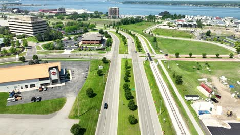 Aerial-of-the-downtown-main-road-in-Muskegon