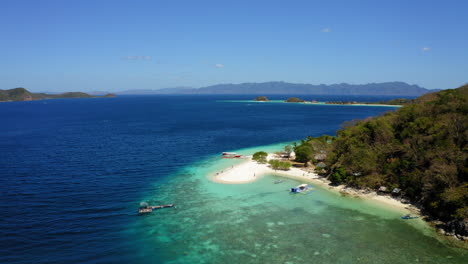 巴拿馬島 (banana island) 位於菲律賓的帕拉旺島 (palawan)