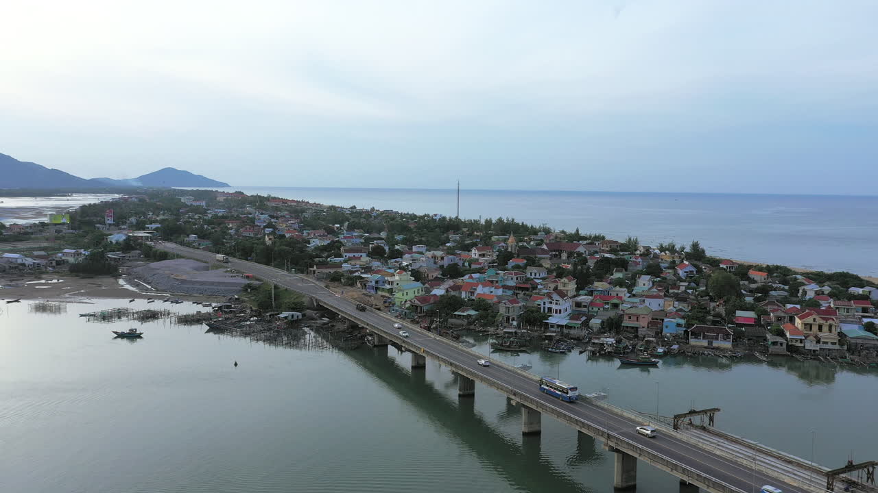 아름다운 목적지로 가는 다리를 건너