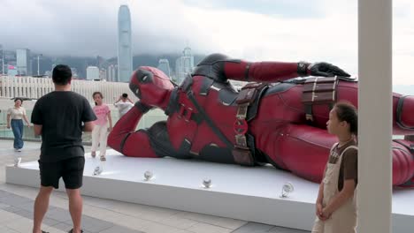 giant deadpool statue in hong kong
