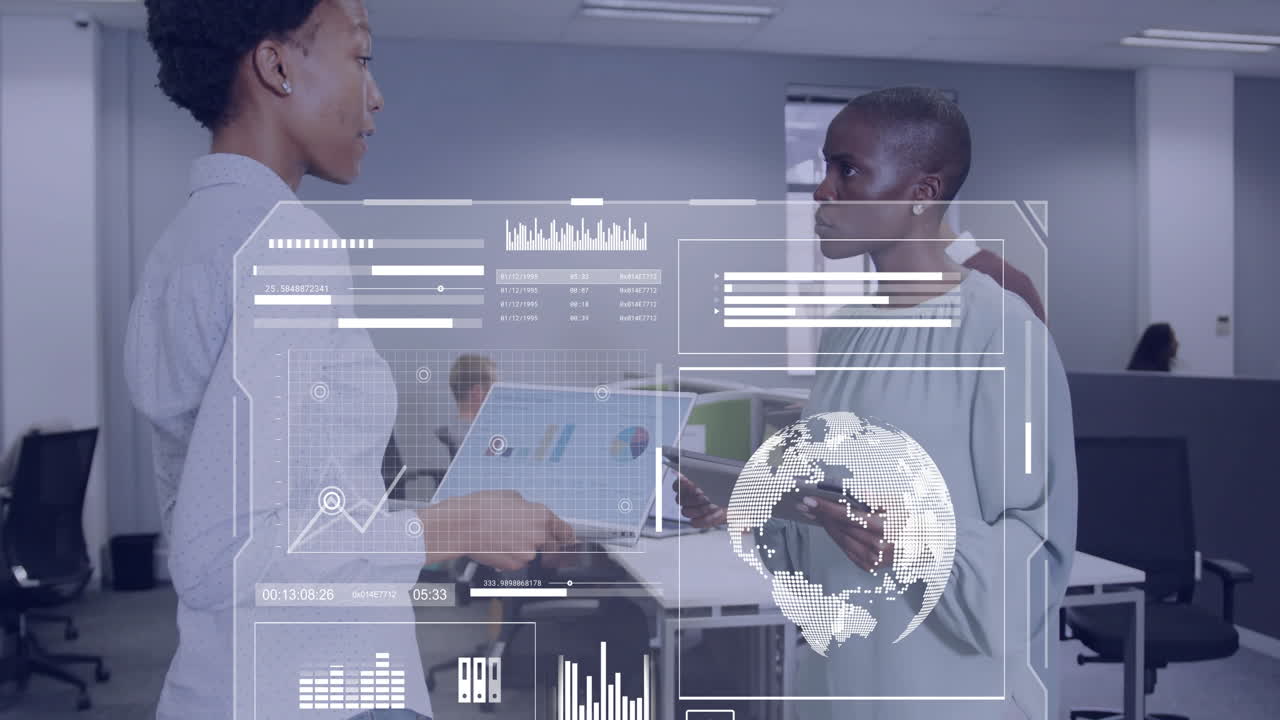 animación del procesamiento de datos sobre diversas personas de negocios en la oficina