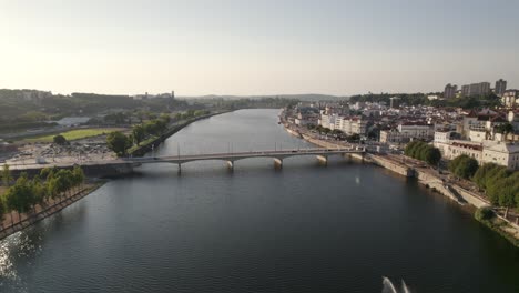 Fountain-on-Mondego-river-at-Coimbra,-Portugal