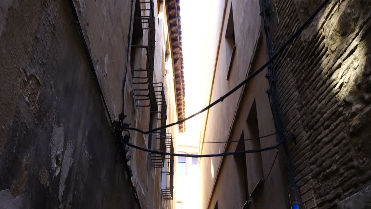 Strade di Toledo, Spagna. Riprese in movimento
