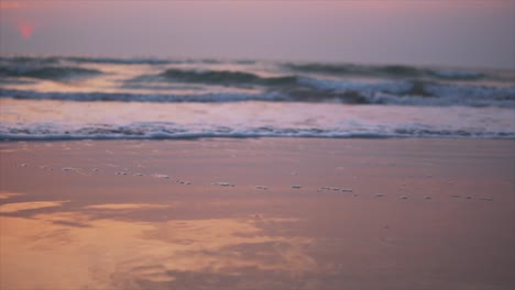 Hermosa-Puesta-De-Sol-Sobre-El-Mar-O-El-Océano