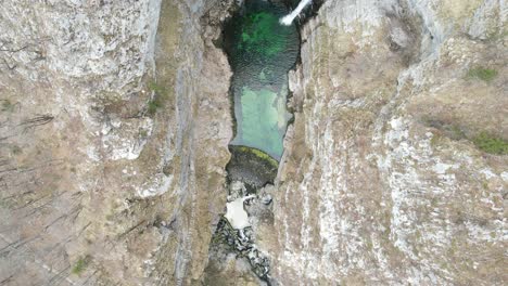 Savica-Wasserfall-Im-Slowenischen-Nationalpark-Triglav