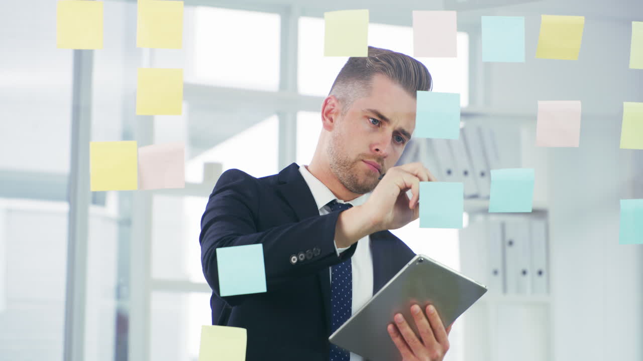 ajustando algunas cosas aquí y allá.