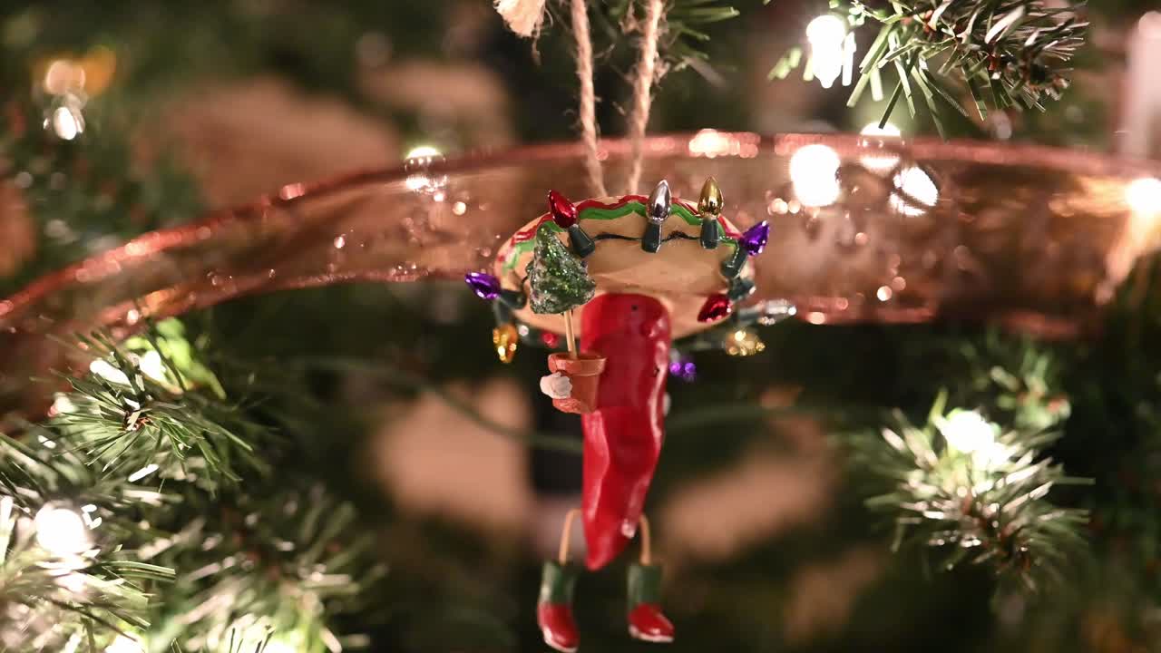 크리스마스 장식, 챙 넓은 모자를 쓴 샤이앤 페퍼