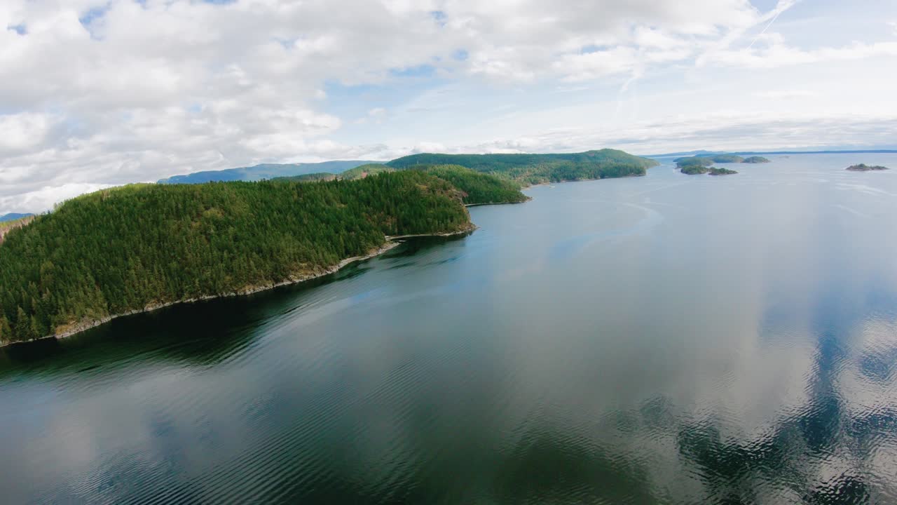 캐나다 샤인 코스트, 코플랜드 섬, 해양 공원, 블리스 랜딩