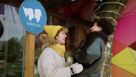 Pareja-De-Lesbianas-Pasando-Tiempo-Juntas