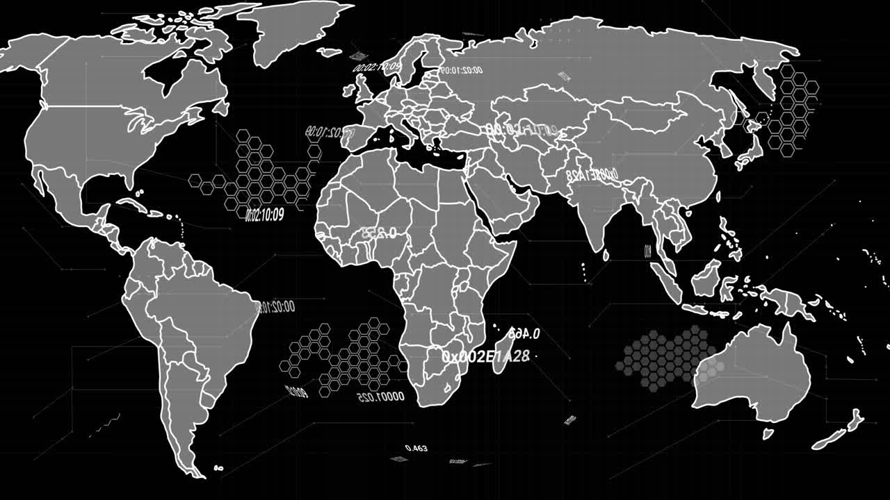 animación del procesamiento de datos digitales y mapa del mundo sobre fondo negro