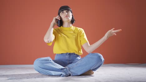 Woman-talking-on-the-phone-arguing.