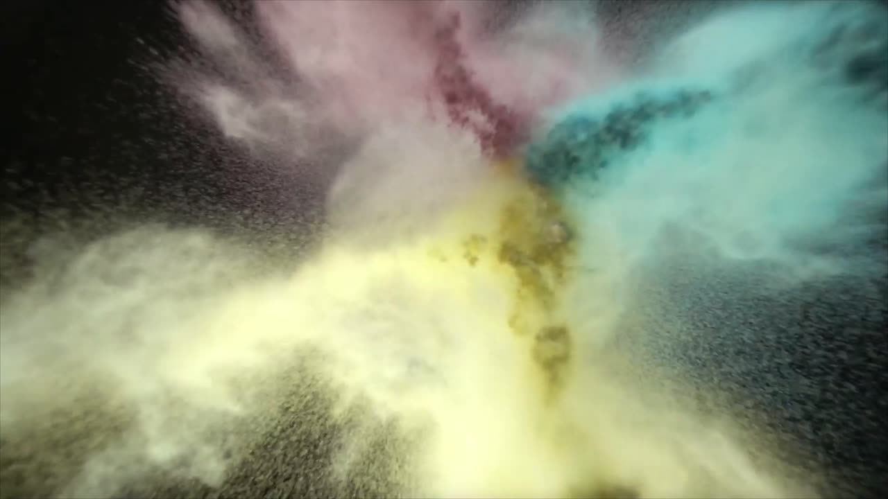 Esplosione al rallentatore di polvere colorata vivace.
