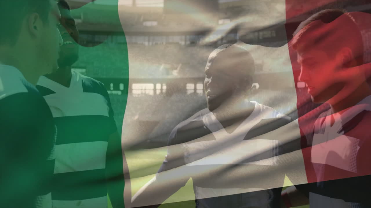 animación de la bandera de italia sobre diversos jugadores de rugby
