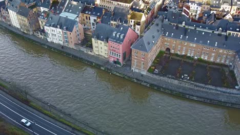 busy channel in namur belgium