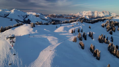 Aerial-View-Of-Kohlmaisbahn-II-Gondola-Lift-In-Saalbach-Hinterglemm-Resort-Town-Near-Salzburg,-Austria