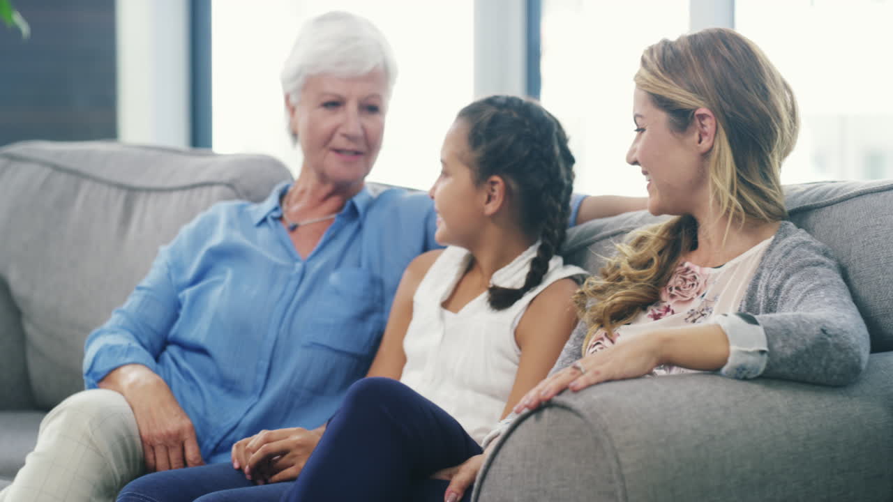 a senior woman, her daughter