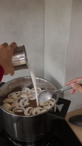 Preparing Creamy Mushroom Soup