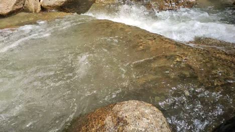 Very-relaxing-tropical-water-stream-at-Ulu-Bendul,-Malaysia,-Negeri-Sembilan