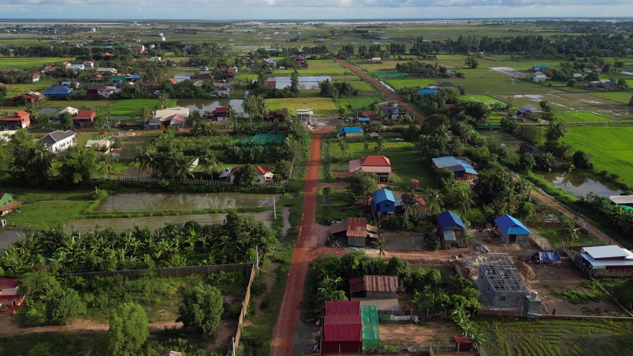 시리프 근처의 해가 지는 보디아 마을