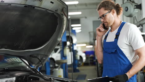 mechanic in the workshop