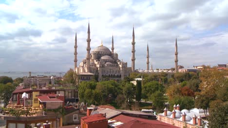 the blue mosque in istanbul turkey 5