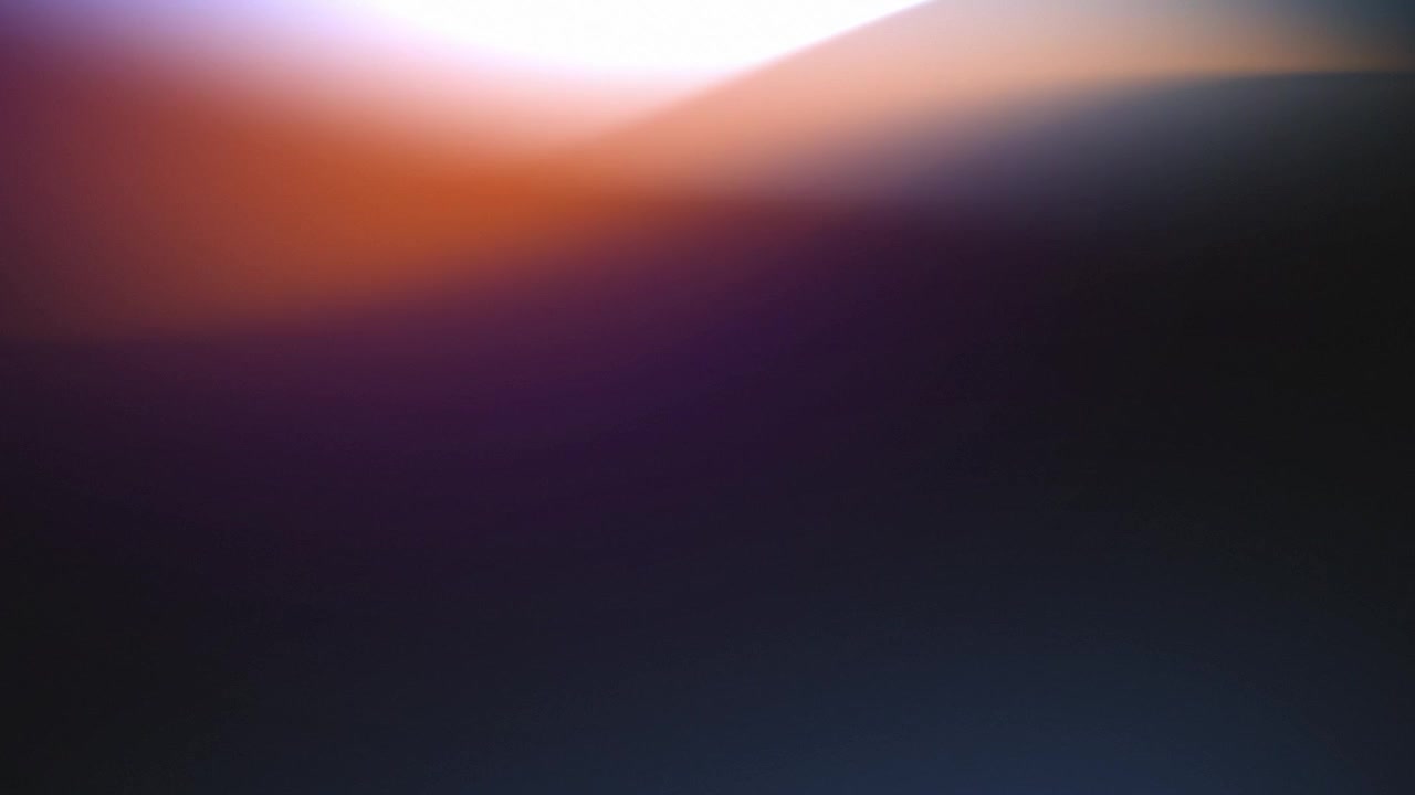 Dynamic Light Leak Effect with Warm and Cool Color Shifts