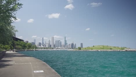 great lake chicago view and downtown buildings