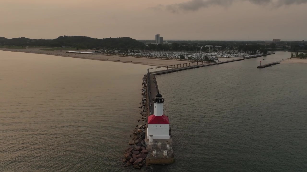 Vista aerea del Faro di Michigan City East.