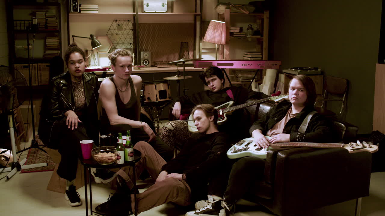 스튜디오의 음악 그룹