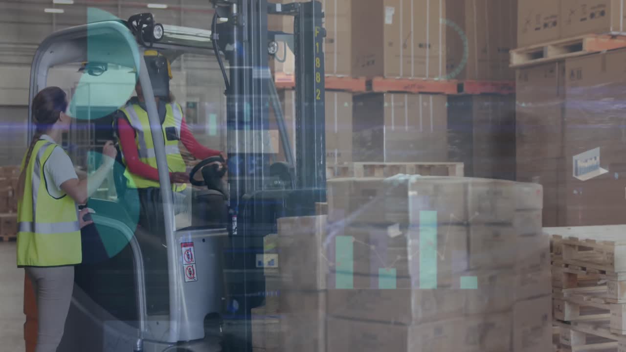 animación del procesamiento de datos financieros sobre las personas que trabajan en el almacén