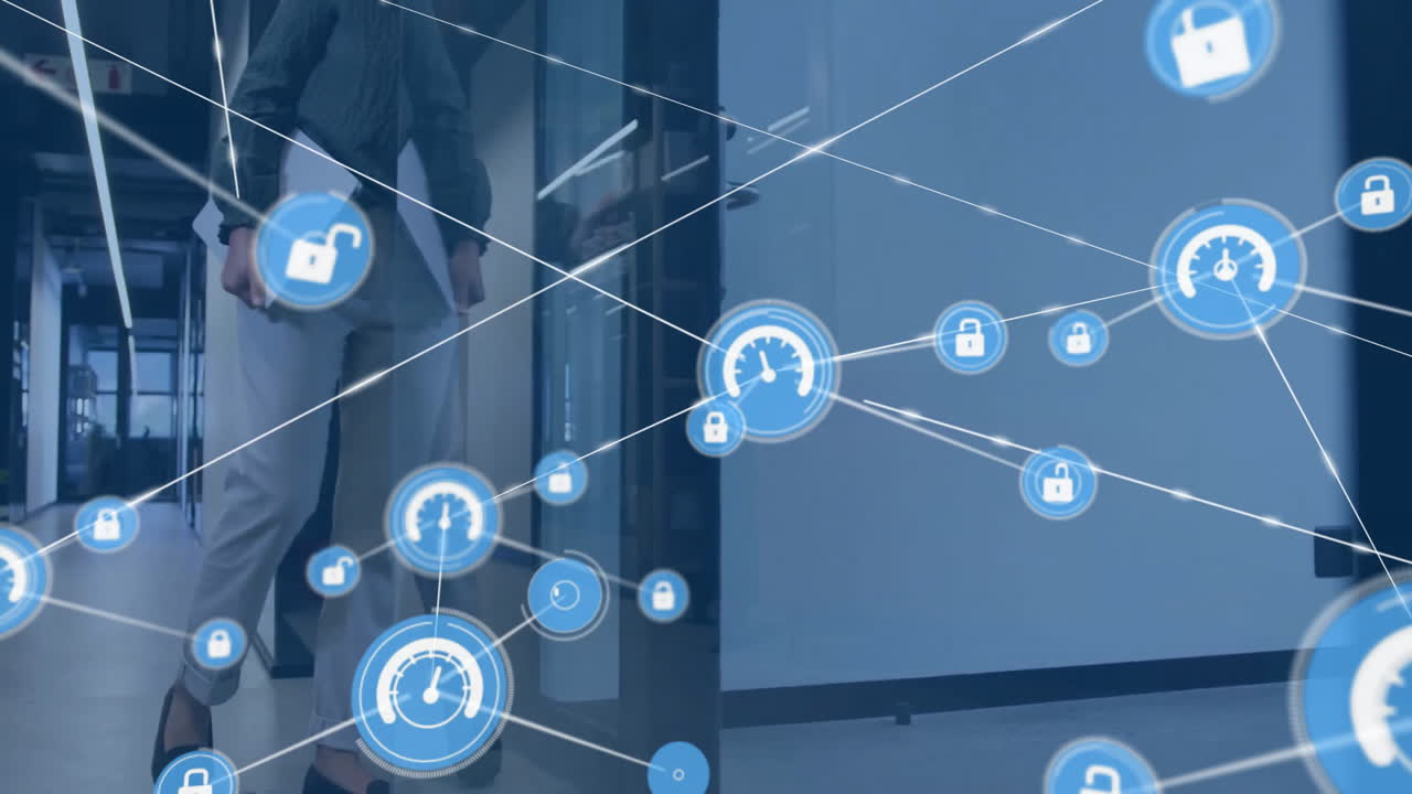 사무실에서 아시아 사업가 여성에 대한 아이콘과의 연결 네트워크의 애니메이션