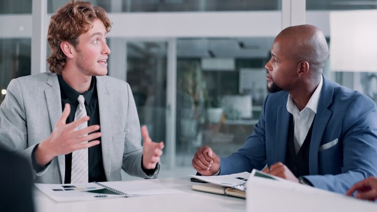 Discussione in una riunione d'affari