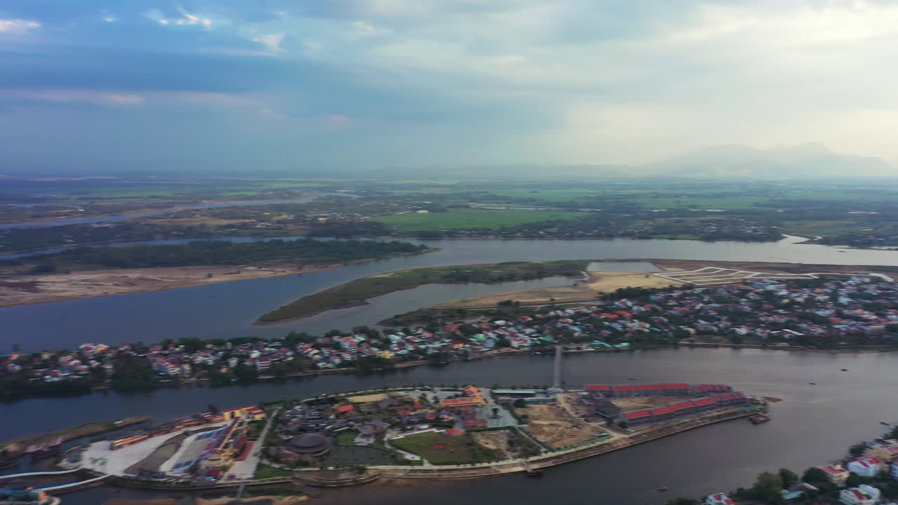 We're the city that rose out the waters