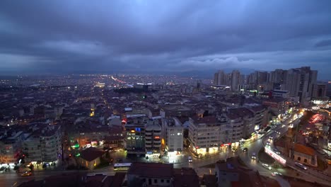 una increíble vista de la antigua capital de turquía, bursa