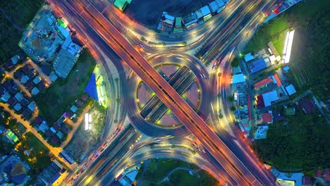 4k, lapso de tiempo la carretera en círculo y autopista, autopista y autopista y intersección