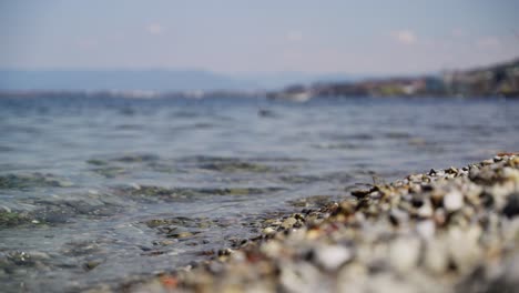 Small-waves-on-the-pebble-beach