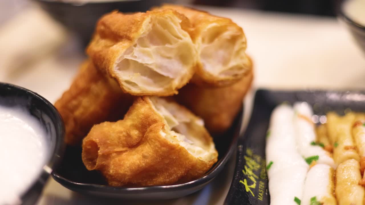 홍콩에서 맛있는 콩지와 섬