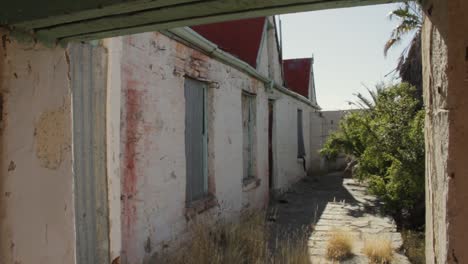 Casa-Abandonada-En-Medio-Del-Desierto