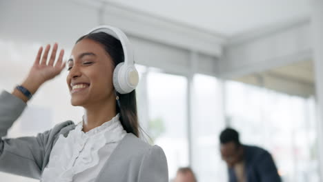 Negocios,-Danza-Y-Mujer-Con-Auriculares